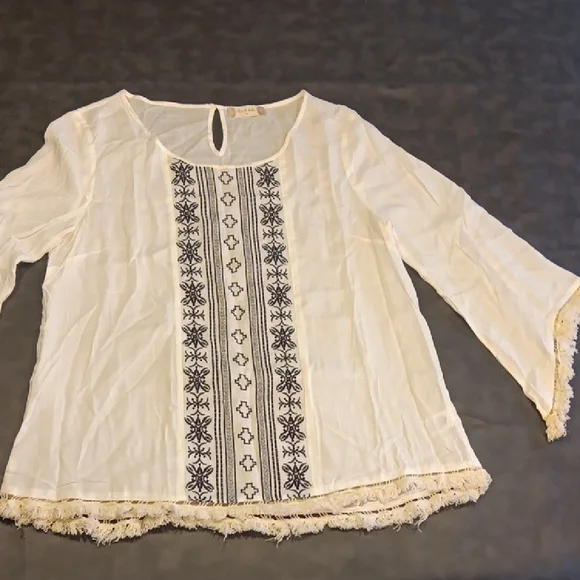 Altar'd State Cream Boho Style Tunic with Navy Embroidery - Picture 6 of 11